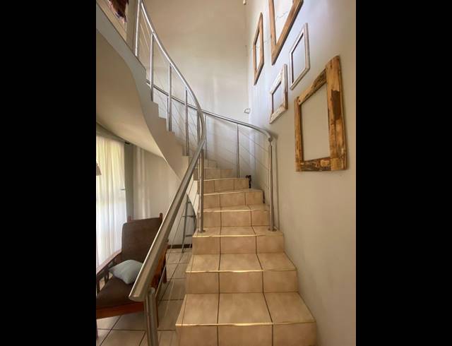 4 BEDROOM HOUSE FOR SALE IN THREE RIVERS